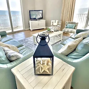 Apartment Happy Ours 2200 Sq Ft Corner Beachfront Sleeps 12, Panama City Beach
